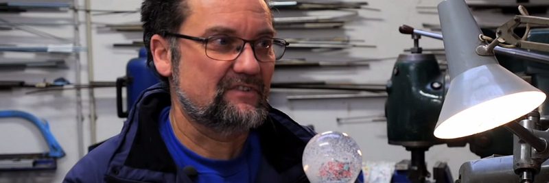 Who Invented Snow Globes Who Invented Snow Globes